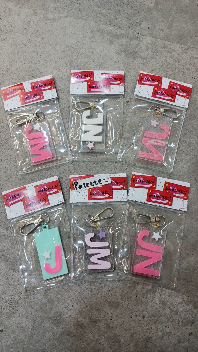 palette__id's tweet photo. More variation are available at store ‼️
Come and visit us now

yang mau gosend bisa langsung kontak di wa ya

#NCTJNJM_DUALITY_IN_JAKARTA #tokokpop #kpopstore #jakartatogo https://t.co/0RbVzY2lwg