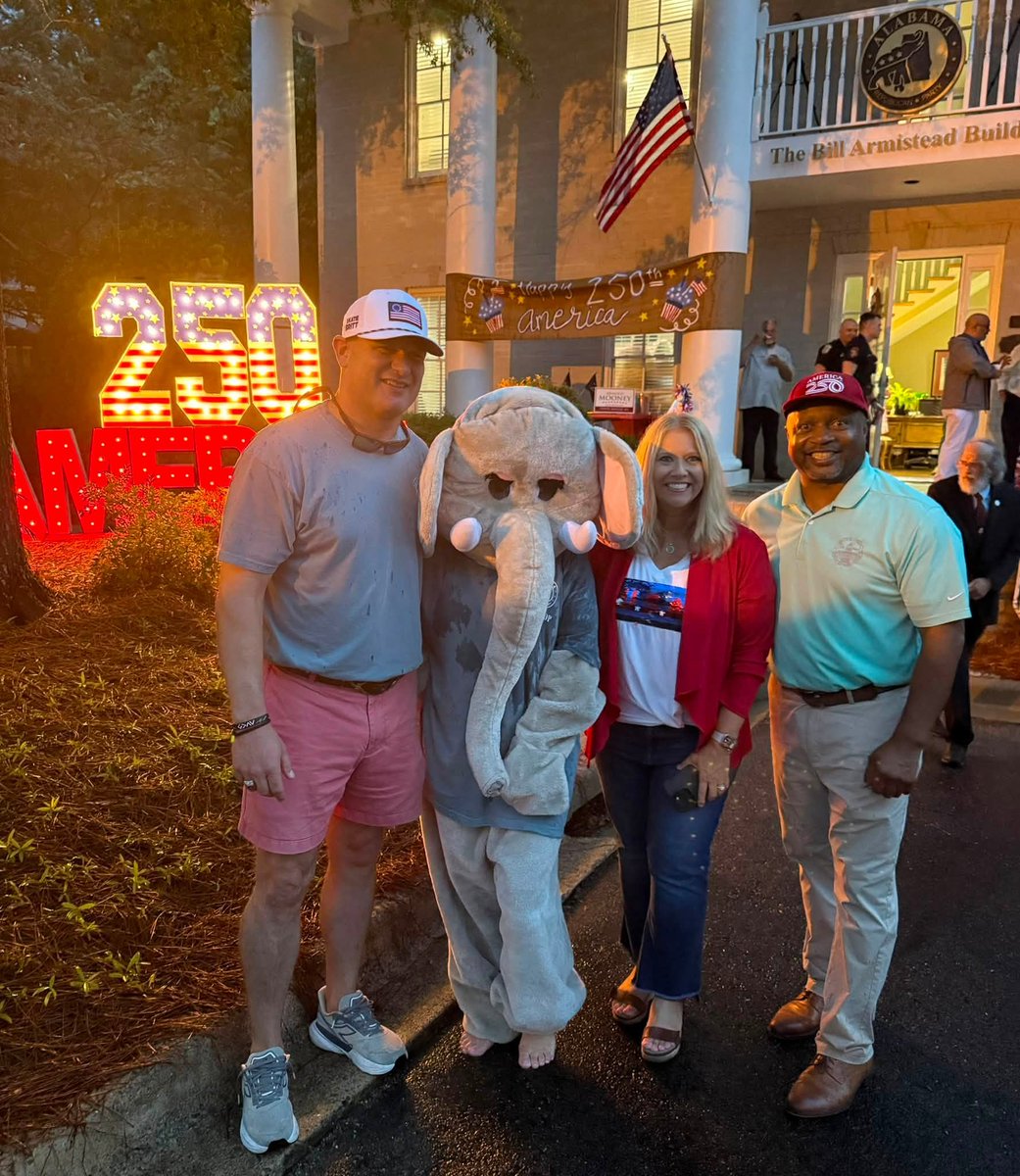 RepKPaschal73's tweet photo. Here's a few photos from the Alabama Republican Party's America 250 Freedom Fest! 🇺🇸

Great to celebrate America with so many patriotic Alabamians. Thank you to everyone who made this outstanding event possible!

#America250 #ALGOP 🇺🇸 https://t.co/GAqAL7xCzh