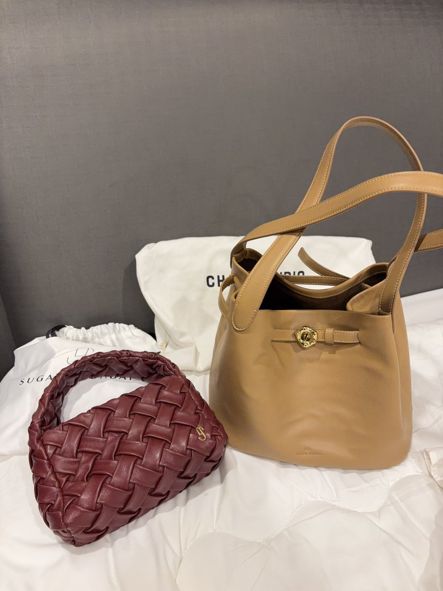 ladablyy's tweet photo. Today drop 16.00(3 July)
Shipping 40 bag+20
#ส่งต่อเสื้อผ้า #ส่งต่อstylist #ส่งต่อsugarmonday #ส่งต่อgente #ส่งต่อเสื้อผ้ามือสอง https://t.co/TfCgUjtUxs
