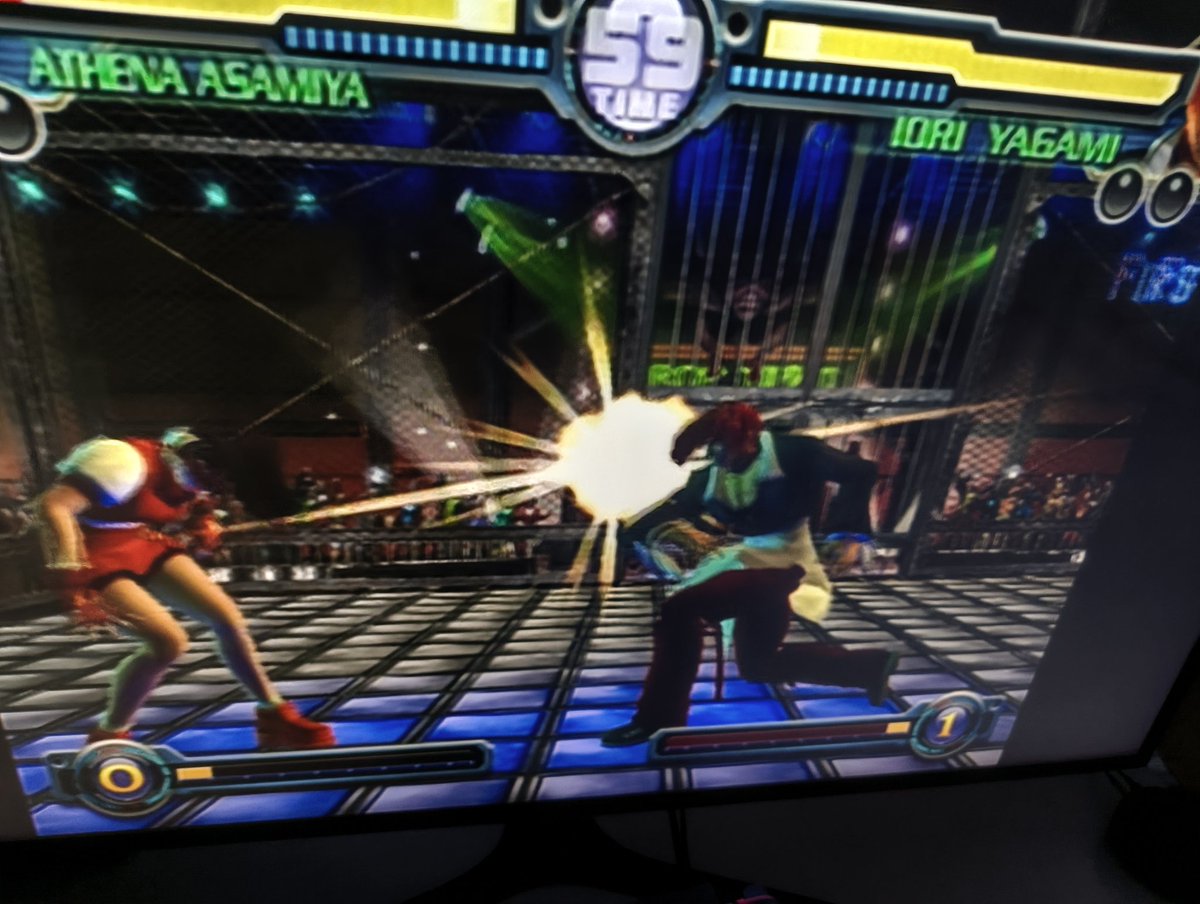 MrDJPea's tweet photo. @SNK did 3D fighters in the past too... Been playing #KOFMaximumImpact on the #PS2 this evening. Not the prettiest #KOF and clunky to play imo but fun nonetheless. NSTC-J copy has a dvd introducing the new characters to the roster amongst artwork and story backgrounds too. 🤟👍 https://t.co/jW37dAejoo