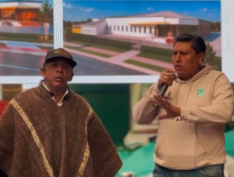 SecAgroBoyaca's tweet photo. Socializamos con los comerciantes los alcances del proyecto que hará realidad la nueva Plaza de Mercado del Norte, una infraestructura estratégica que transformará este importante escenario para la comercialización de los productos y el fortalecimiento de la economía regional. https://t.co/IMQraai8ot