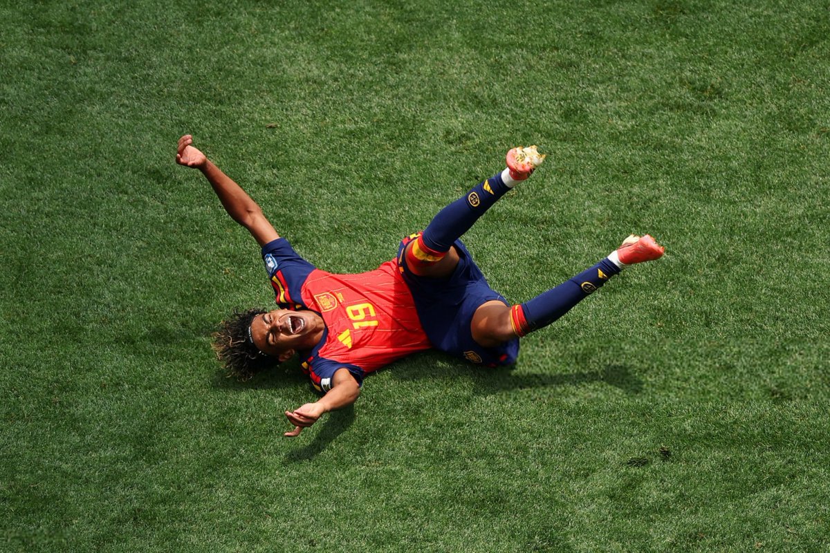 ActuFoot_'s tweet photo. Le match de Lamine Yamal 🇪🇸 pour le moment. 😬 https://t.co/OXhT57MIbx
