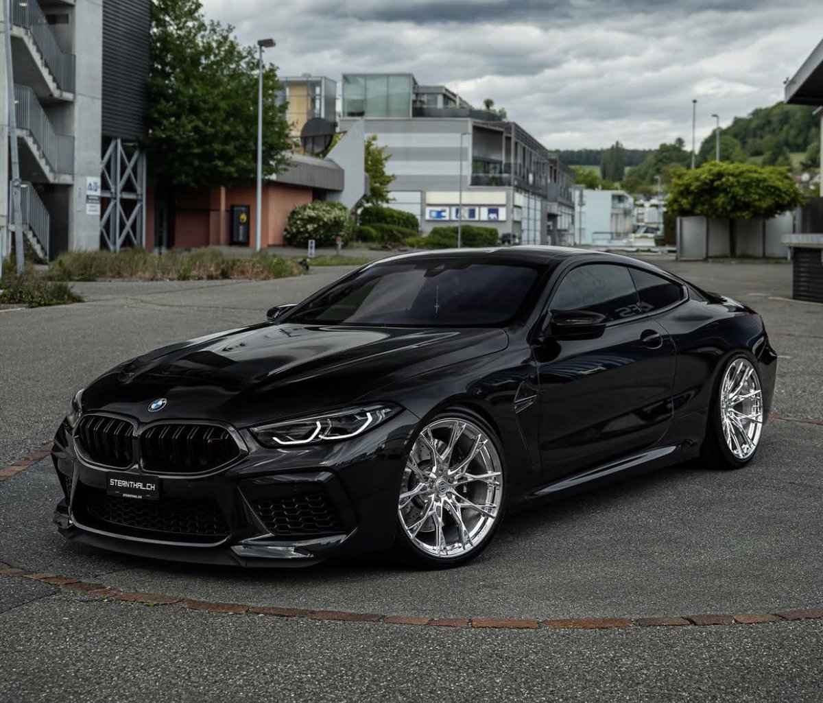 carpxrnpicx's tweet photo. BMW M8 Competition https://t.co/rRsJ7pCoS0