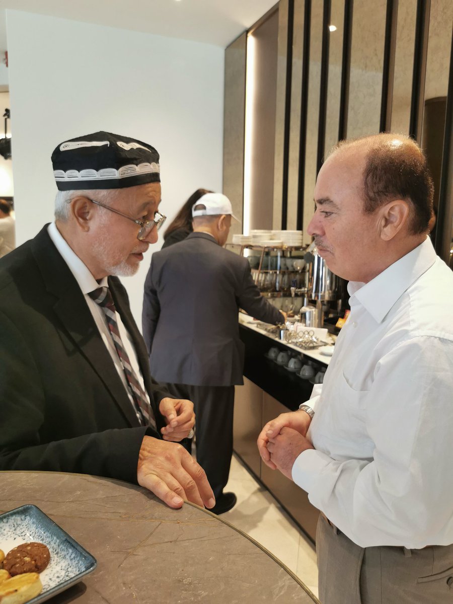 ahisiad's tweet photo. Programda derneğimizi;
Başkan Vekilimiz Refik TARTAR,
Bilim Kurulu Başkanımız Prof. Dr. Ahmet KALA, 
Genel Sekreterimiz Nuri BEŞİNCİ
temsil ettiler.

Türk dünyasının birlik ve beraberliğini sivil toplumun gücüyle daha ileriye taşıyacak bu kıymetli platformun hayırlara vesile https://t.co/Sw4HeZ4ez4