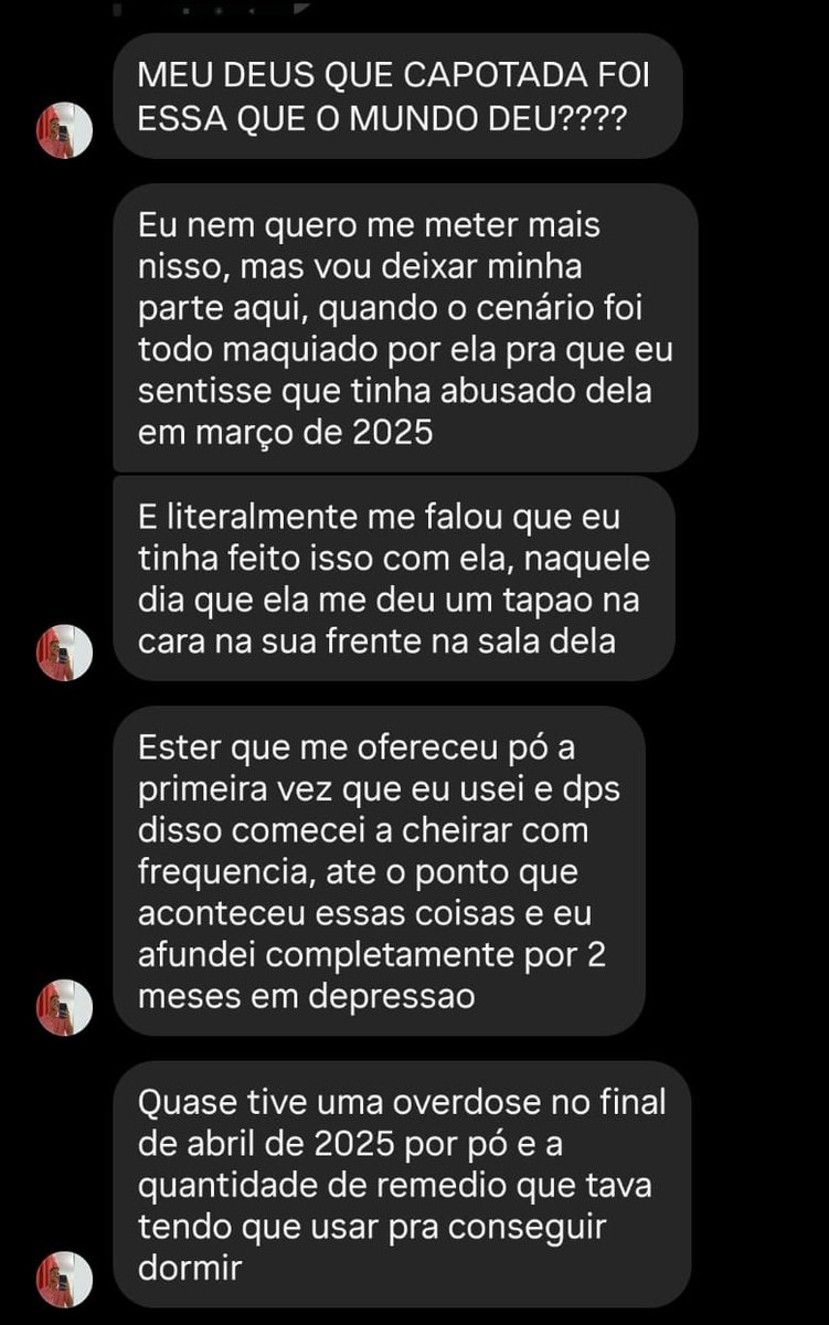 Johnsmitk3f's tweet photo. @l0v34yy Mano do céu, que exposed... Fiquei sem palavras aqui. Só quem passa por essa parada de manipulação e dependência sabe o quanto destrói a mente, Ester Silva É UMA AMEAÇA PÚBLICA.

Que bom que você tá de pé depois dessa tempestade toda. https://t.co/S04BE051CV