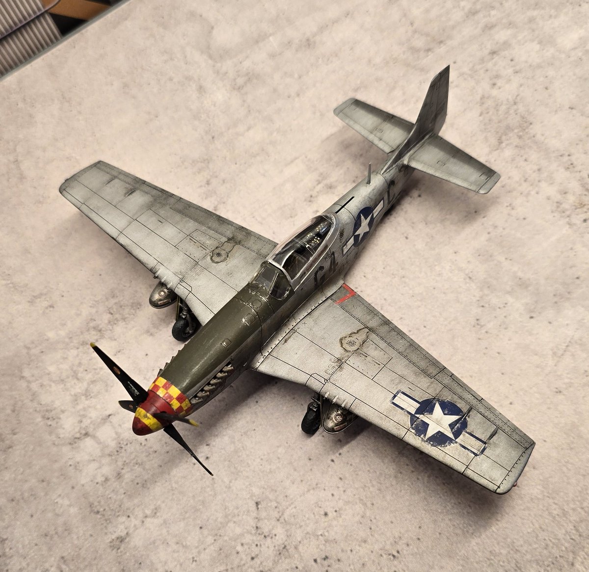 HeavenSkyArt's tweet photo. ⚡️FZW⚡️P-51 D  Mustang 
The legendary Mustang, one of the most iconic fighters of WWII. This beautiful 1:72 scale kit by Tamiya is definitely one of my personal recommendations for every aircraft model builder.

Let's connect:
https://t.co/XOZqEA6Daq
✌️
#justforfunscalemodels https://t.co/Hh3HQopCci