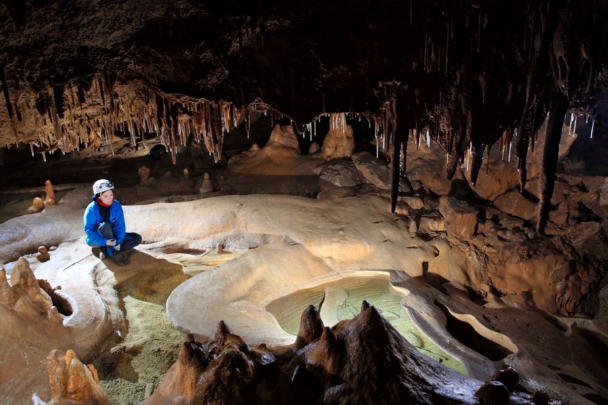 Cuevastur's tweet photo. Y si te dejáramos algunas razones para visitar las #Cuevas y #MinasTurísticas este #findesemana? Y todo ello, sin palabras 😶
https://t.co/3THkMGnHts
#ACTE https://t.co/ofd2LUYNBp