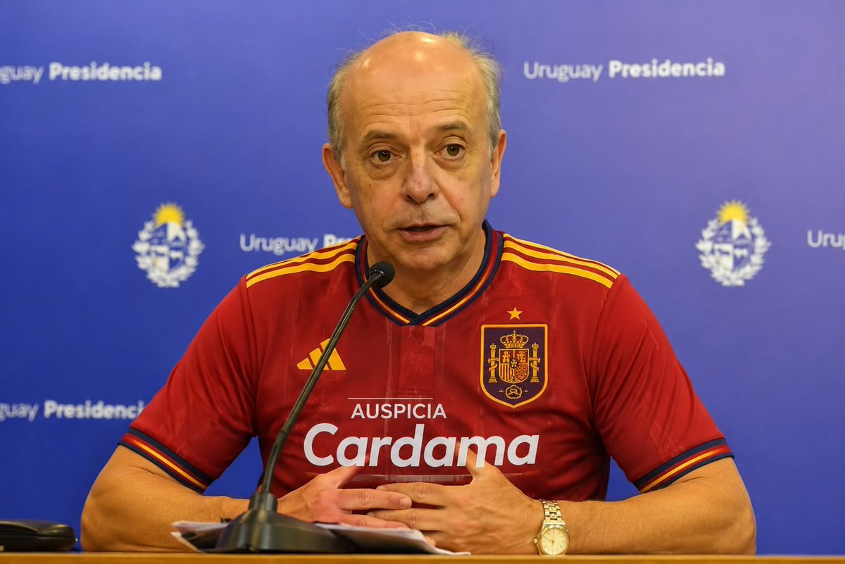 sovicap's tweet photo. Va ganando España y Javier Garcia lo sabe !! 😉 https://t.co/qU2M0YdDMt
