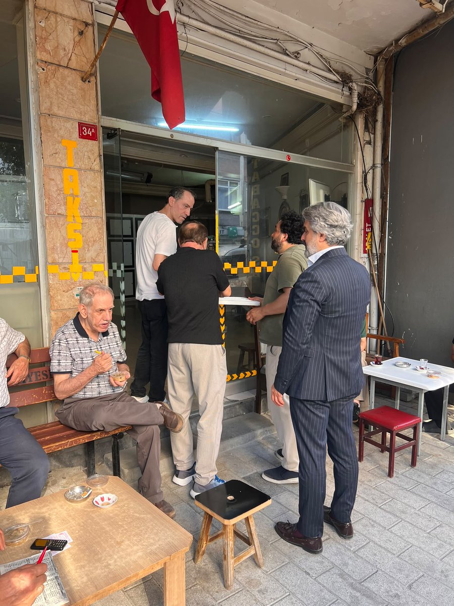 EnsarBakirkoy's tweet photo. Bakırköy Ensar Vakfı olarak Osmaniye Hamidiye Camii’nde vatandaşlarımıza aşure ikramında bulunduk.

Rabbim birlik ve beraberliğimizi daim eylesin. Hayırlı Muharremler dileriz.  
@EnsarVakfi @Ramazan_denli81 @ismailkayaduman @EnsarBakirkoy https://t.co/y6g0zgKaJI