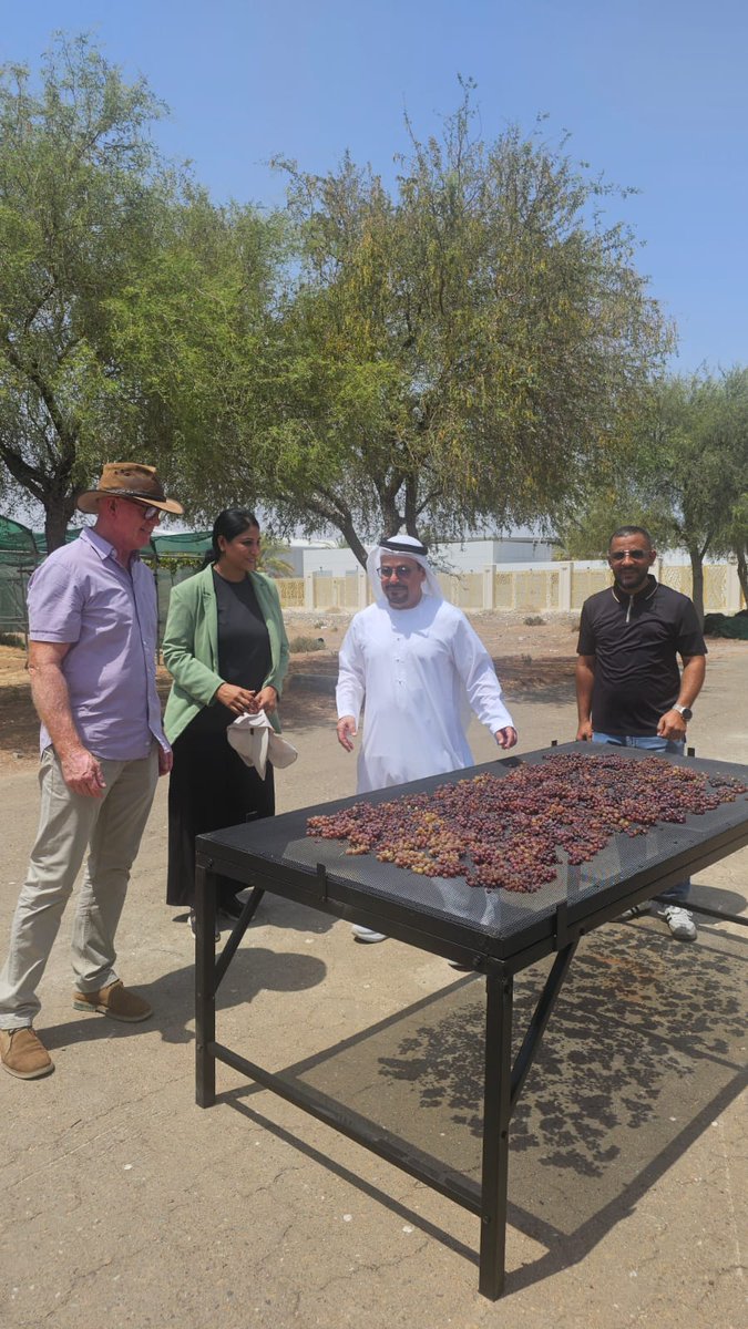 AAo18366's tweet photo. Work continues to deliver the best scientific experiences within the framework of the UAE's goals and directives for the future and food security. https://t.co/3mG3CubEVQ