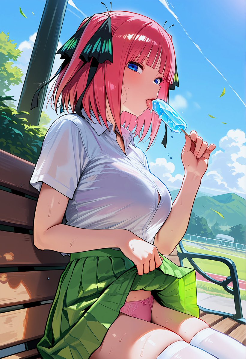 nekoyamamimimi's tweet photo. 皆様、おはようございます。
中野二乃「暑すぎ〜💦💦 公園でアイス休憩中なんだけど、とけるの早すぎ！😤💖 」
#中野二乃 #NinoNakano #GoToubunNoHanayome https://t.co/lm3upiY42l