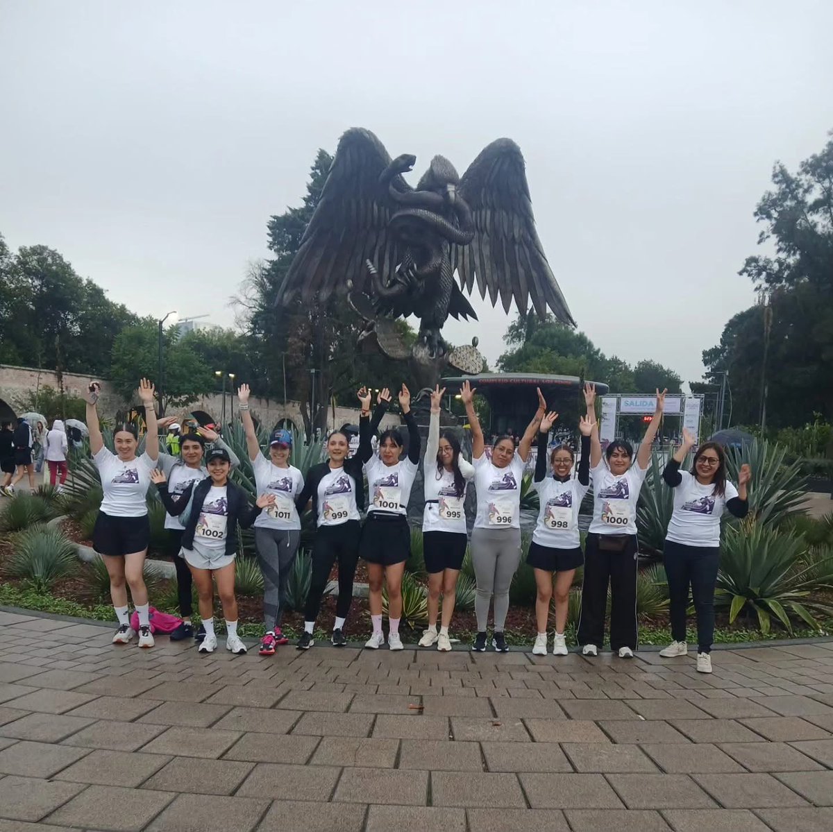 AbogadasMx's tweet photo. Una meta compartida siempre se disfruta más 👟✨🏁

Gracias a todas las personas que organizan la Carrera de Abogad@s y a los equipos que representaron a Abogadas MX con tanto compromiso y entusiasmo.🏃‍♀️ 💚💜

#CarreradeAbogados https://t.co/Oh0nCagMBe