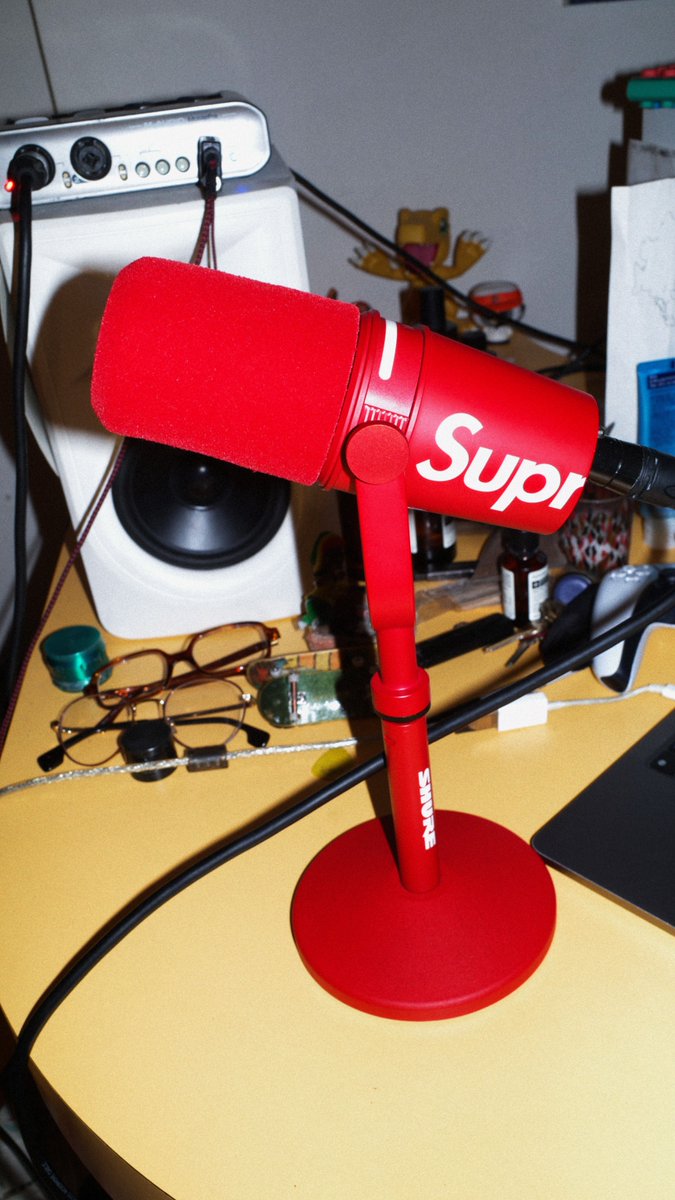 Shure tweet media