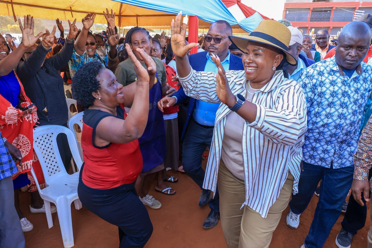 Wavinya_Ndeti's tweet photo. The Tala Ward development tour concluded with a public engagement at Tala Township, where I engaged residents on the progress of development projects and listened to their priorities for the future.

I believe people-centred leadership begins by listening to the people we serve.

Asante sana, Tala!