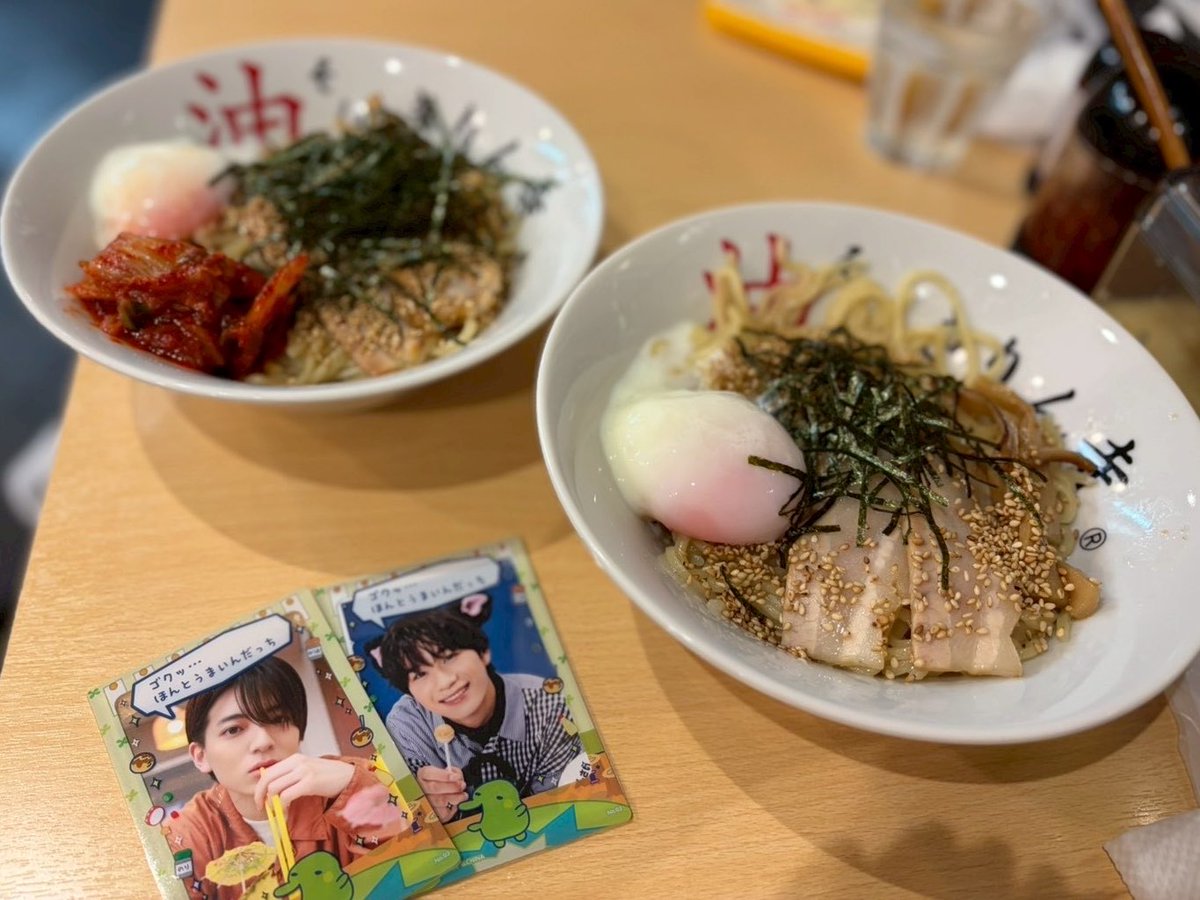 みお tweet media
