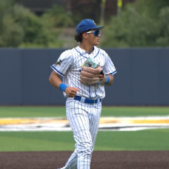 FieldLevelBSB's tweet photo. Joshua Rattendi @rattendi020408 commits to University of Bridgeport @ub_baseball

View the commitment on @FieldLevel:
https://t.co/Gxur4NRrPi

#committed #baseball https://t.co/G8ZTpkiT7O