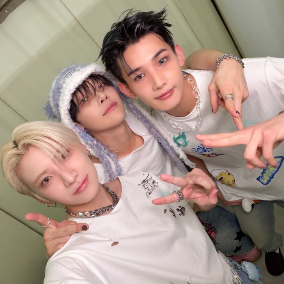 jyoyuma's tweet photo. aj bias line 🫂 https://t.co/DSr1kew0iN