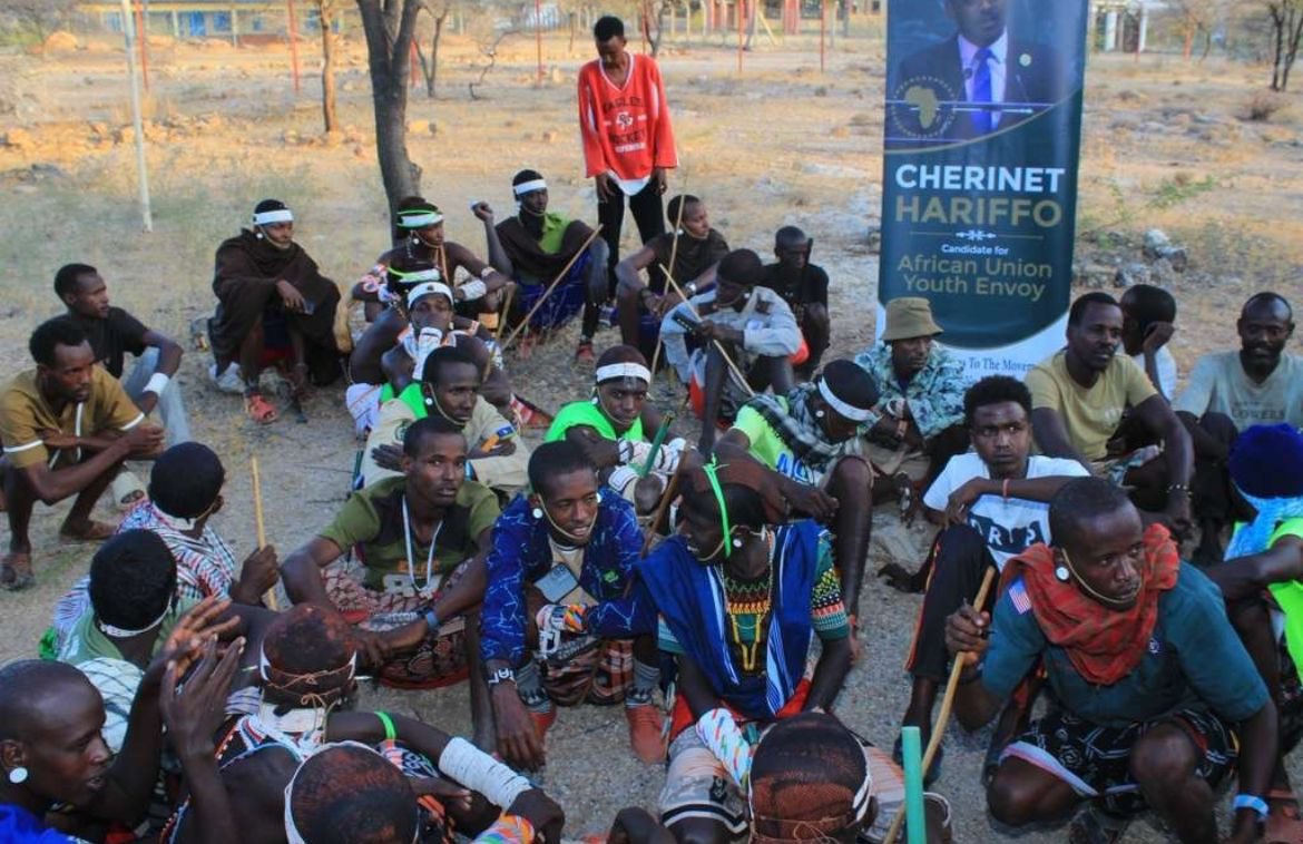 Ismalito5's tweet photo. Leadership begins by listening. Every community, every culture, every young voice matters. Wishing @cherinet_ the very best in his bid for African Union youth Envoy. It’s time for East Africa and Ethiopia to lead the way. 
#primeministerEthiopia #ChairpersonAfricanUnion #AU https://t.co/yCFiS4uHhq