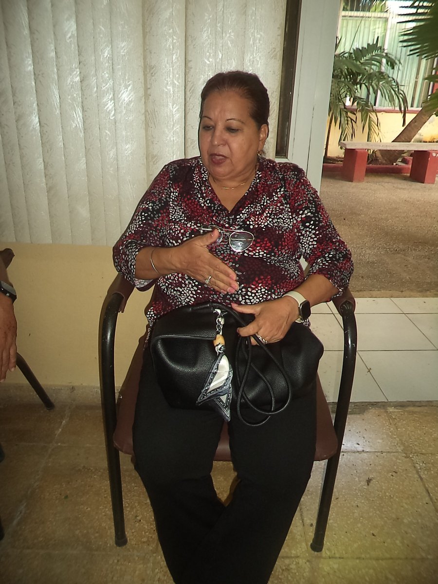 Comunica2015's tweet photo. @TeresaBoue Teresa Amarelle Boué, Dijo: "En las situaciones que vive Cuba, no podemos perder nunca la fe en la Revolución. Defender la Patria es la primera trinchera." #FMC #LaPatriaSeDefiende #AlimentariaPorCuba🇨🇺 https://t.co/0xO9Hfgvbv