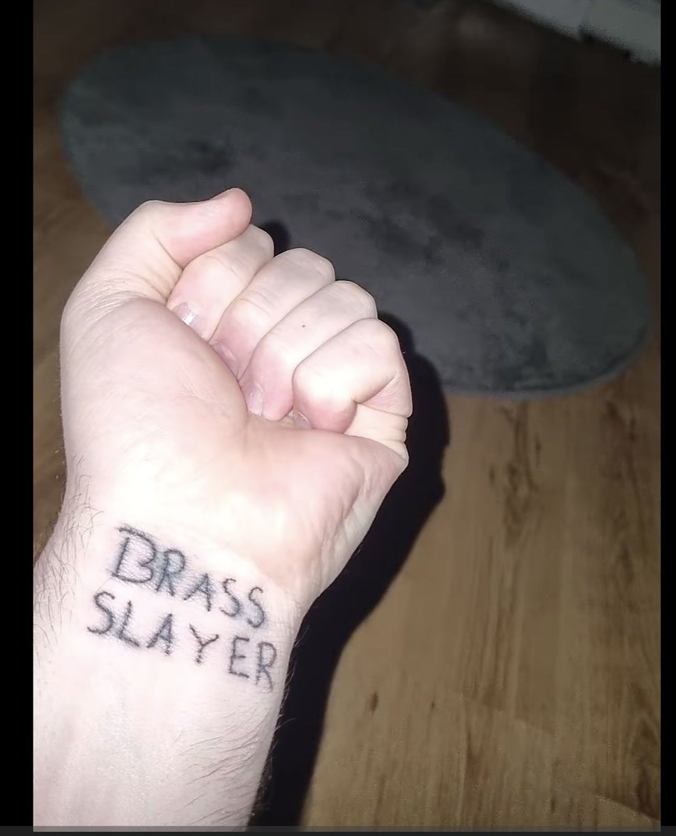 Kaiden12Oneway's tweet photo. Fuck naarn slayer send him home we want the brass slayer 😂 https://t.co/9ngWibP1tB