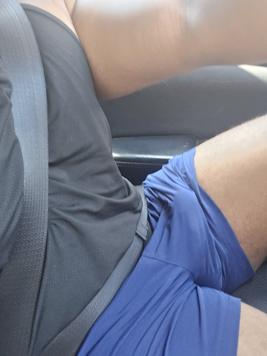 2GreedyBears's tweet photo. Driving in this heatwave! 🥵🥵 https://t.co/9TsTUTRJGs