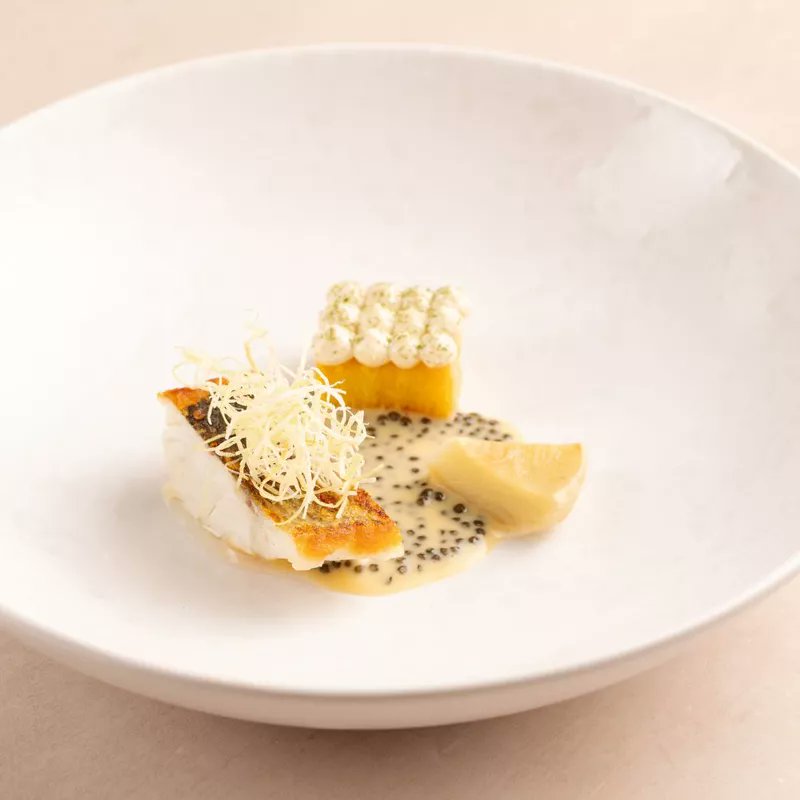 The MICHELIN Guide tweet media