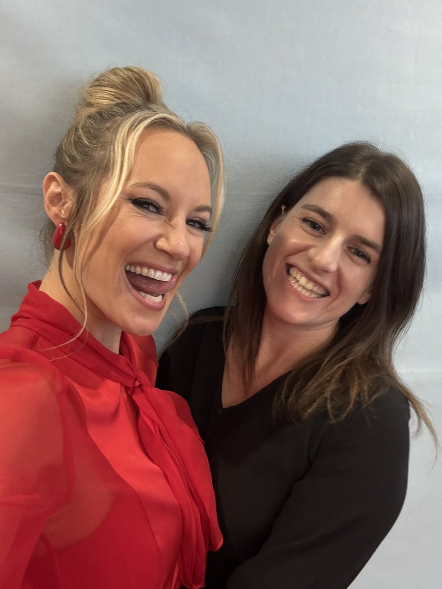 Mathilde_S_L's tweet photo. The end of an era. Danielle S is a real sunshine 🤍 https://t.co/SRx0bdbFb7