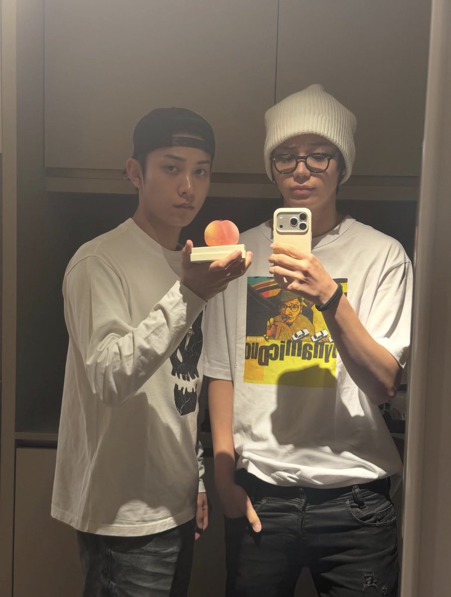 neverletninii's tweet photo. 182180 รู้กัน ๆ https://t.co/XVdoXhYJIz