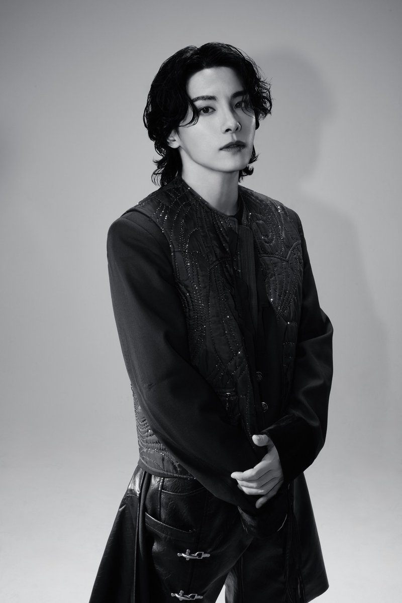 official_jo1's tweet photo. [📢] 豆原一成 W主演ドラマ
『夫婦と16歳 〜狂気の隣人〜』
MÁMEが歌うオープニングテーマ 'むらさきいろ' 

作詞作曲をT.Kが担当！

是非Checkしてください！

▼詳細
https://t.co/XjGpx3Rsyq

🎤川西拓実
https://t.co/D29IlaDuv1

@2216_tx
#夫婦と16歳
#JO1 #川西拓実 #TAKUMI
#豆原一成 #MÁME https://t.co/N3gIj0ia4Q