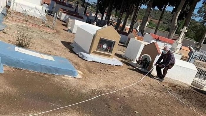 SER_Antequera's tweet photo. Familiares de las víctimas de la Guerra Civil en #Almargen reivindican que se retomen las labores de búsqueda 

➡️ https://t.co/dwmY7ks9Wd 

📑 El municipio celebra su primera jornada de Memoria Histórica este 4 de julio

🗣️ Andrés González, miembro de la asociación ha dado los detalles en 'Hoy por Hoy Andalucía Centro'