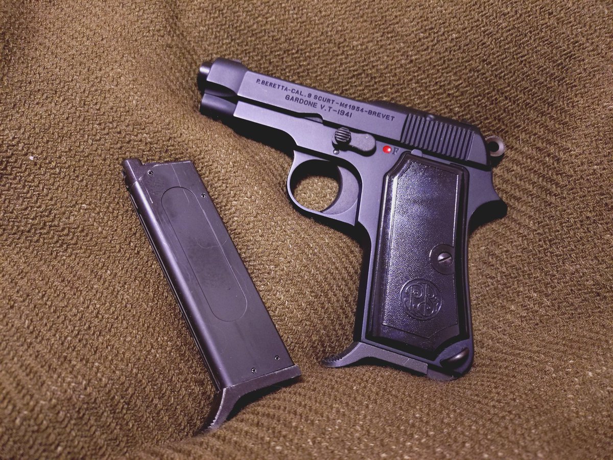dna7499906577's tweet photo. @sgt_tobera @isfzerobase @SebastianMP5SD6 ロマン溢れるオールドスクールな銃をお持ちの方は是非✨️
皆様の愛銃を拝見させて下さい!
#オールドスクールサバゲ
#zerobase https://t.co/IlOjtzNB1R