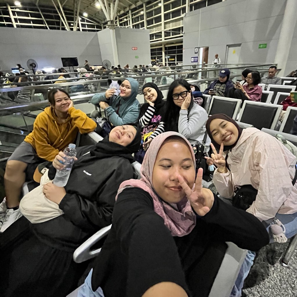 dearkangbra's tweet photo. Siap bertemu xdiz dalam kondisi seperti siomay https://t.co/9ZgPcxGMPv