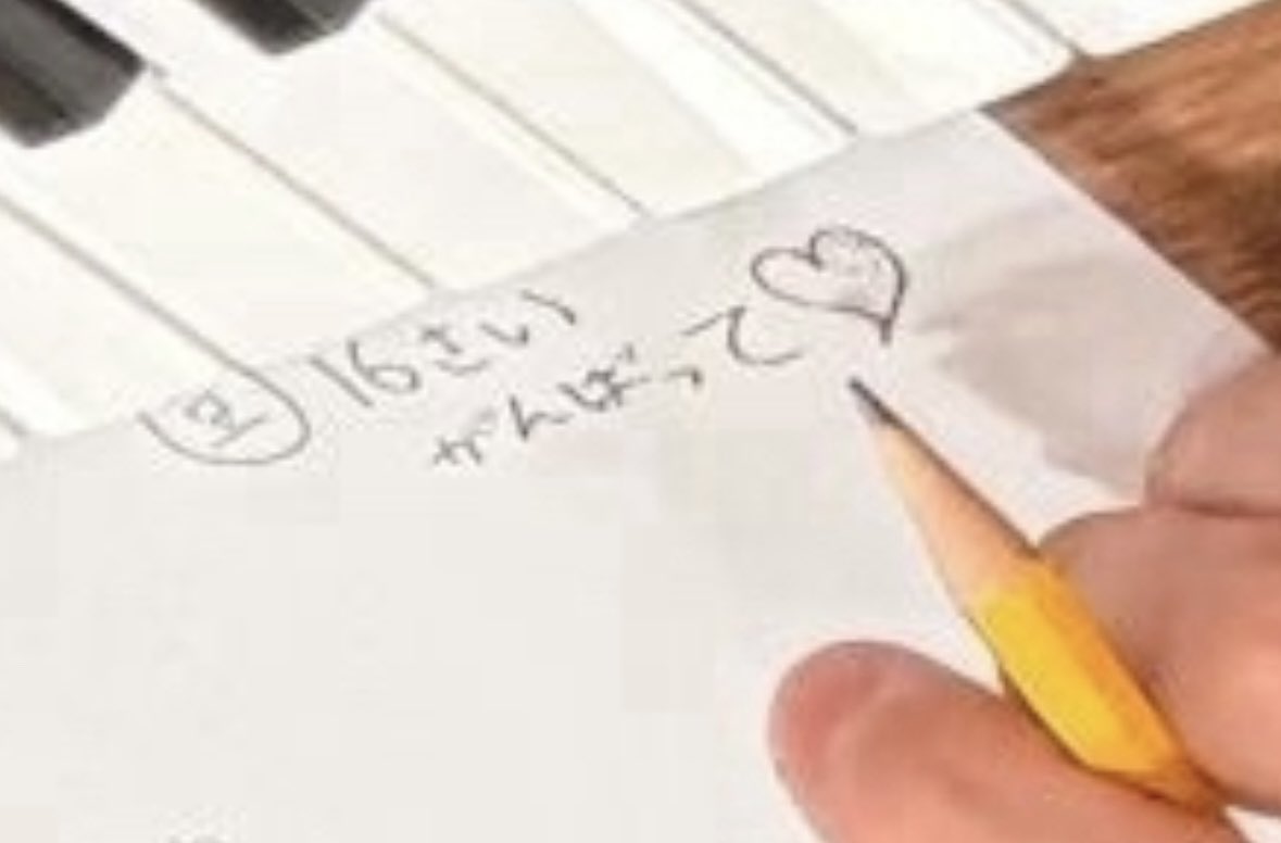mm_gmas's tweet photo. まめたくがまめたくしてる😭かわいい😭💘 https://t.co/rdCzktn0C0