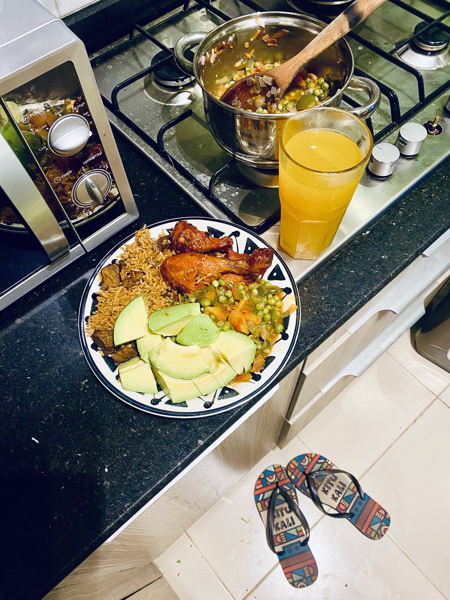 kezio_musoke's tweet photo. I cooked … dinner is ready! Mujje tulye! https://t.co/EYlrUKYk7s