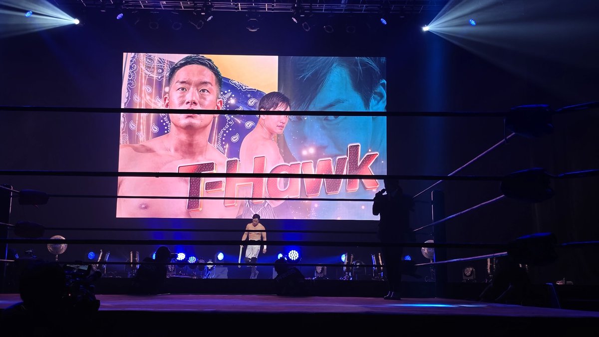 sanaes37's tweet photo. メインイベントのT-Hawk選手。
もう気迫が凄かった。
語彙が乏しくてあれだけど、素晴らしい試合に立ち会うことができて幸せだった。
#THawk 選手
#GLEAT
#ソニックレスリングin有明 https://t.co/kg53oJ0bnv