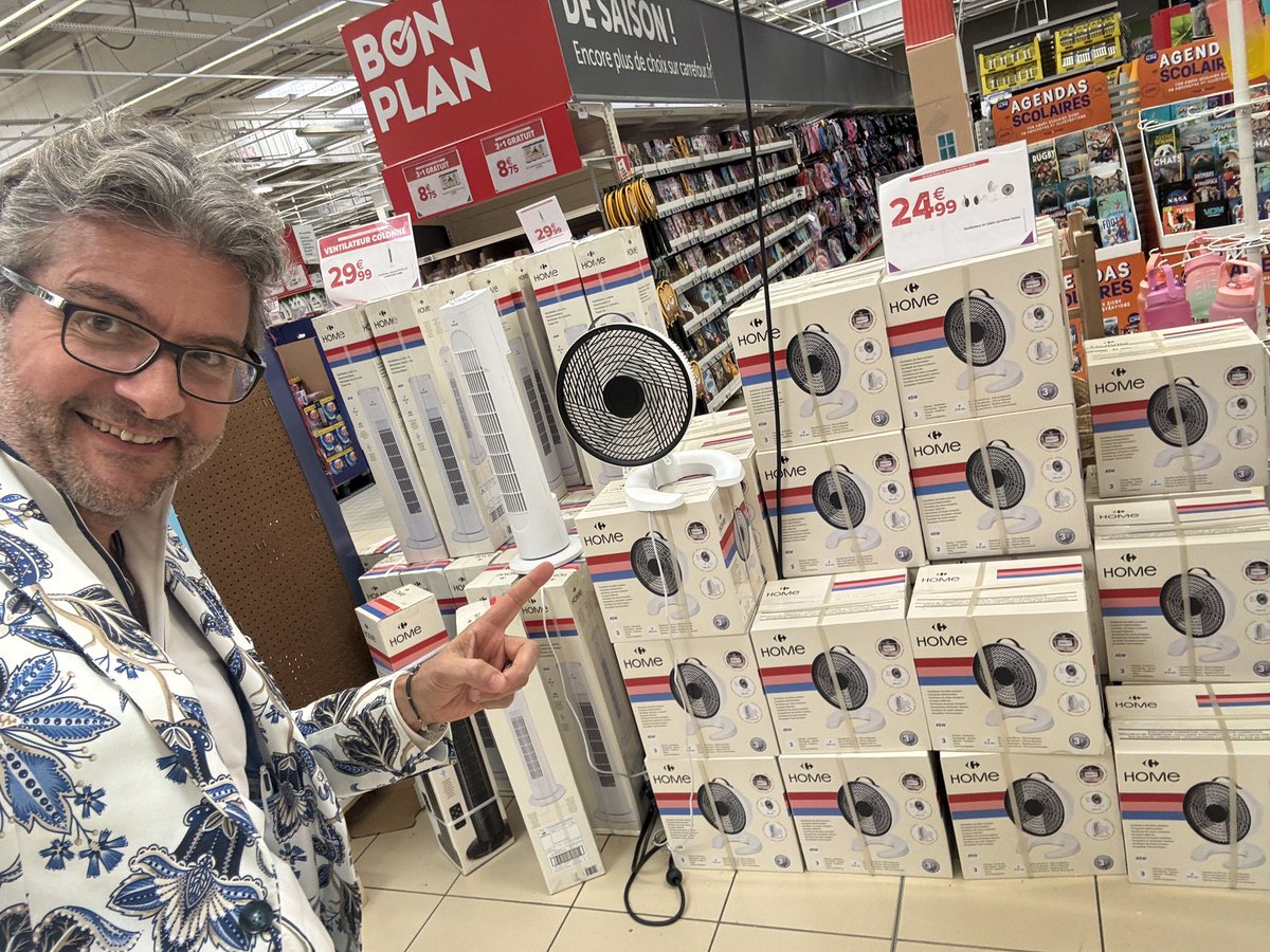 Dauvers70's tweet photo. Quand je pense à tous ceux qui se sont battus chez @lidlfrance, y’en a plein chez @CarrefourFrance (ici Toulouse Purpan) 💨 https://t.co/sZ6yMUlAPZ
