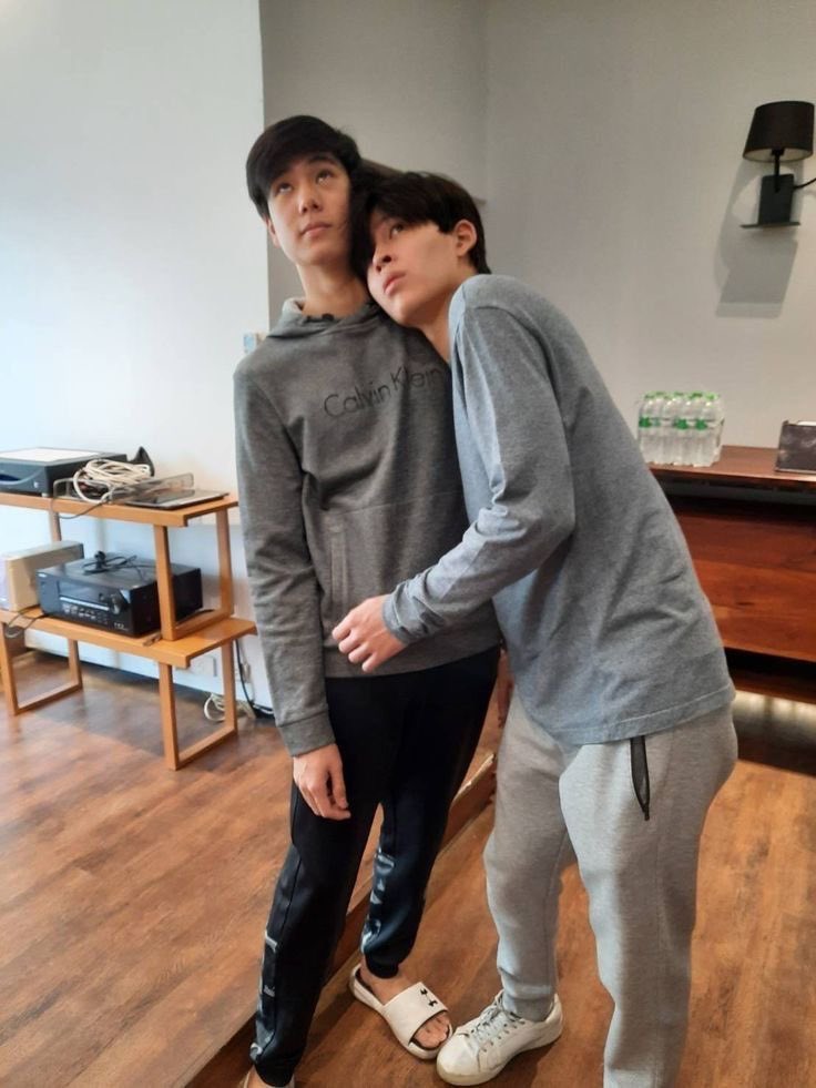 iamsaimai0602's tweet photo. อันนี้ สมัยคบกันใหม่ๆ เลยหวานมากๆ 
แต่ปัจจุบันคบแบบคนโต แต่ยังหวานยุดีนั้นแหละ แค่โตขึ้น https://t.co/hsJUmy9Mlr