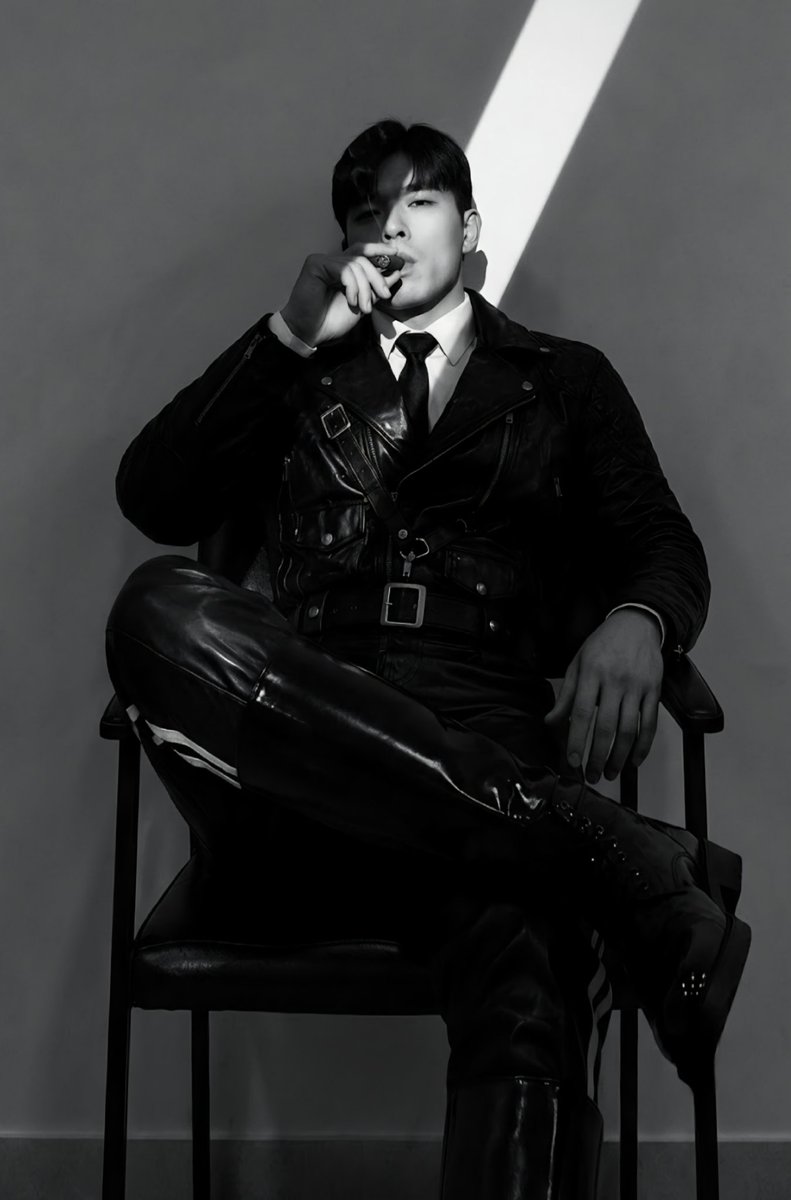 Leather Master Jeff tweet media