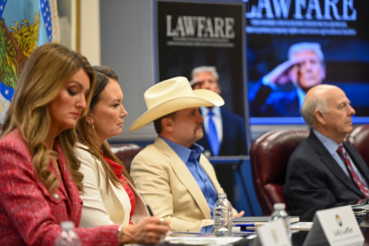 SecRollins's tweet photo. A nation that values freedom must also defend those who steward its land.

Today, @USDA and @SBAgov took a historic step to strengthen the Farmer & Rancher Freedom Framework.

Proud to stand with @SBA_Kelly, President Trump's Special Envoy @johnrich, and the farmers and ranchers whose courage has helped bring this moment to life.

We're standing up for private property, the rule of law, and the hardworking Americans who feed, fuel, and clothe this country.

This is only the beginning.