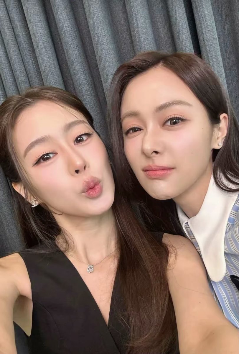 Hope48ob's tweet photo. 🥺คิดถึง~~~~💗อุ้มแบม🐧🦭✨
#oombam #oomeisaya #bamsalalee #อุ้มอิษยา #แบมสราลี #อุ้มแบม #GL https://t.co/VoLdkHW4wv