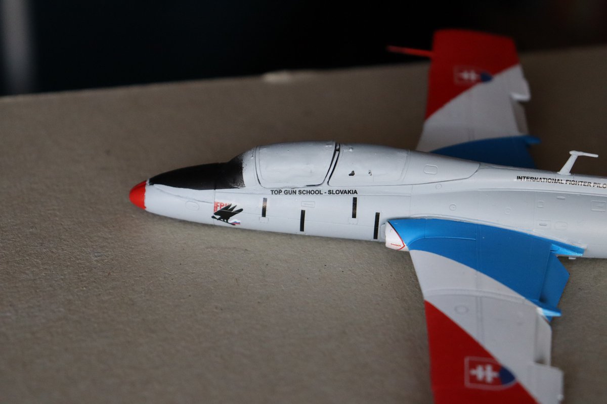 ifypify's tweet photo. #JustForFunScaleModels
Dolphin main colors and transfers are done. There were some mistakes of mine but so far its pleasant kit to build.
(L-29 Delfín in 1/72 from Eduard - Slovak International fighter pilots academy)

Considering getting KP version, for other slovak scheme 🇸🇰 https://t.co/cXvLDsxQ3x