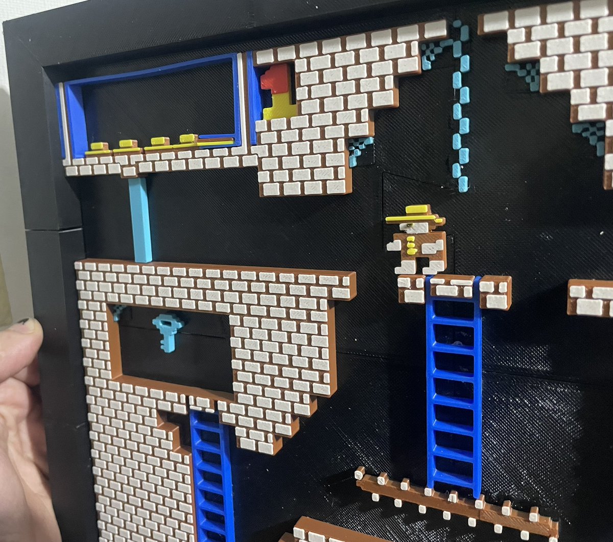 frikicity's tweet photo. Otro VideoFrame de Montezuma que se va! Es harto trabajo pero el resultado ❤️
Si quieres el tuyo no dudes en contactarnos!

eshop: https://t.co/Dt1a8WYSiX
whatsapp +56977442620
#atari #montezuma #videoframe #3dprint #3dart #frikicity https://t.co/rcFWBpuqMX