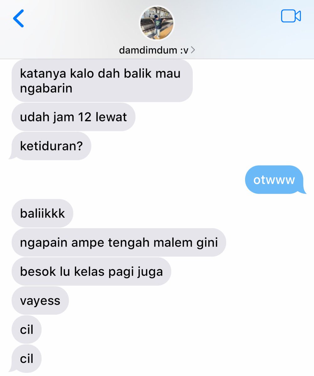 domineoo's tweet photo. penyakitnya kambuh (kapan sembuhnyee) 
#donit au https://t.co/iRqvRmw9Hp