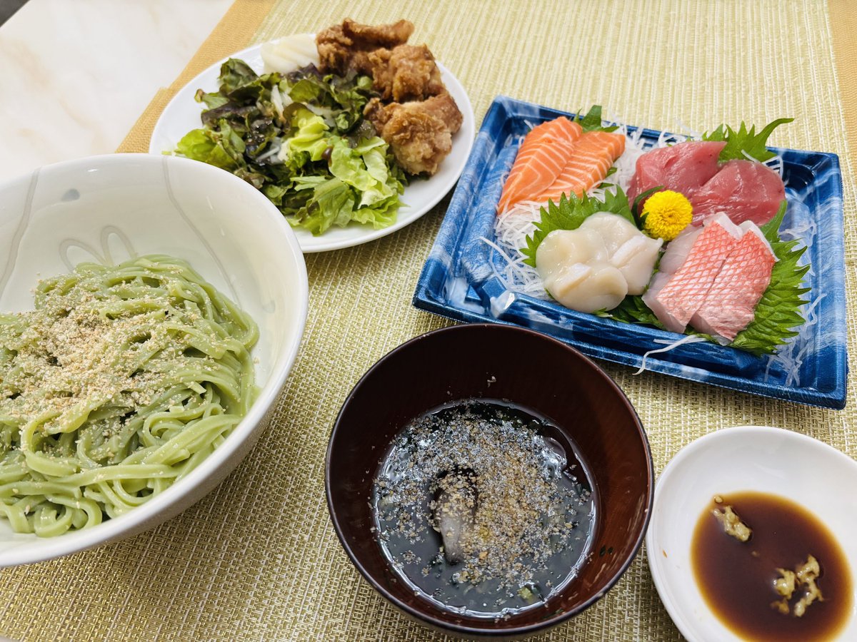 えぶりでいサーモンフェスティバルさま用 サーモンをハマチに変えちゃうライトが欲しいよ、ドラえモーン！