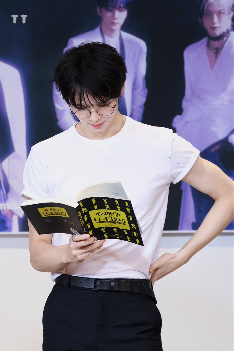 tt0827_'s tweet photo. 260702  애플 뮤직

#브라이언 #BRIAN #何廷威 #ブライア https://t.co/ZpBzd9iWjd