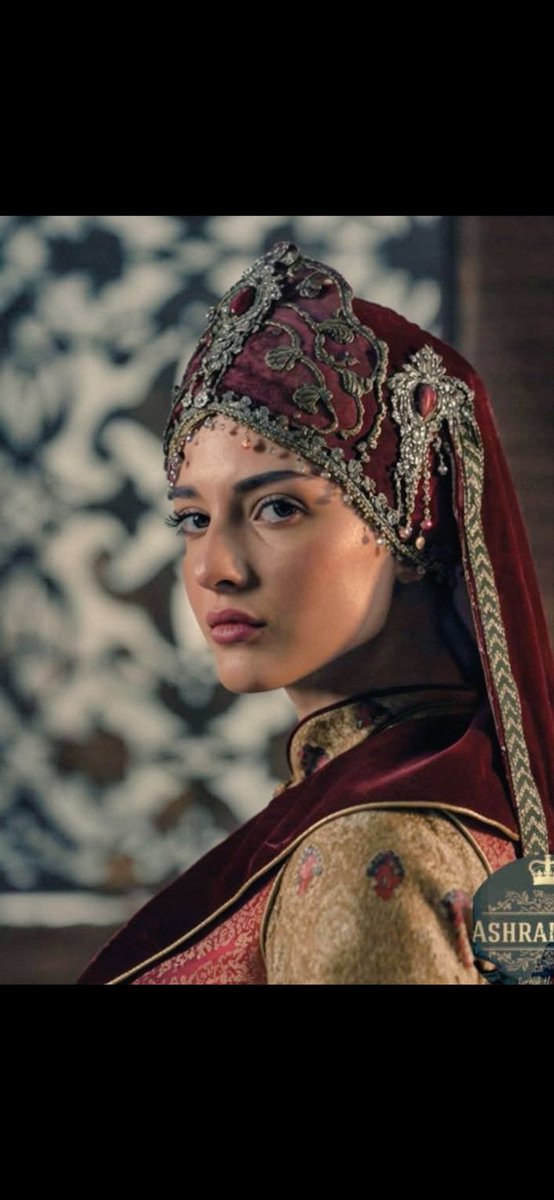 MarineW89395's tweet photo. @noorplay_ar Nilüfer Hatun tarihteki Sultan Orhan'ın severek evlendiği, mevki verdiği ve ölene kadar beraber yaşadığı tek eşidir Büyük hayırseverdir Devlete ve halka pek çok hizmeti ve hayırları mevcuttur  Dizide kendisine ve eşine iftira atılmıştır #MahassineMerabet #NilüferHatun #OrNil https://t.co/C2Q3ATaCIY