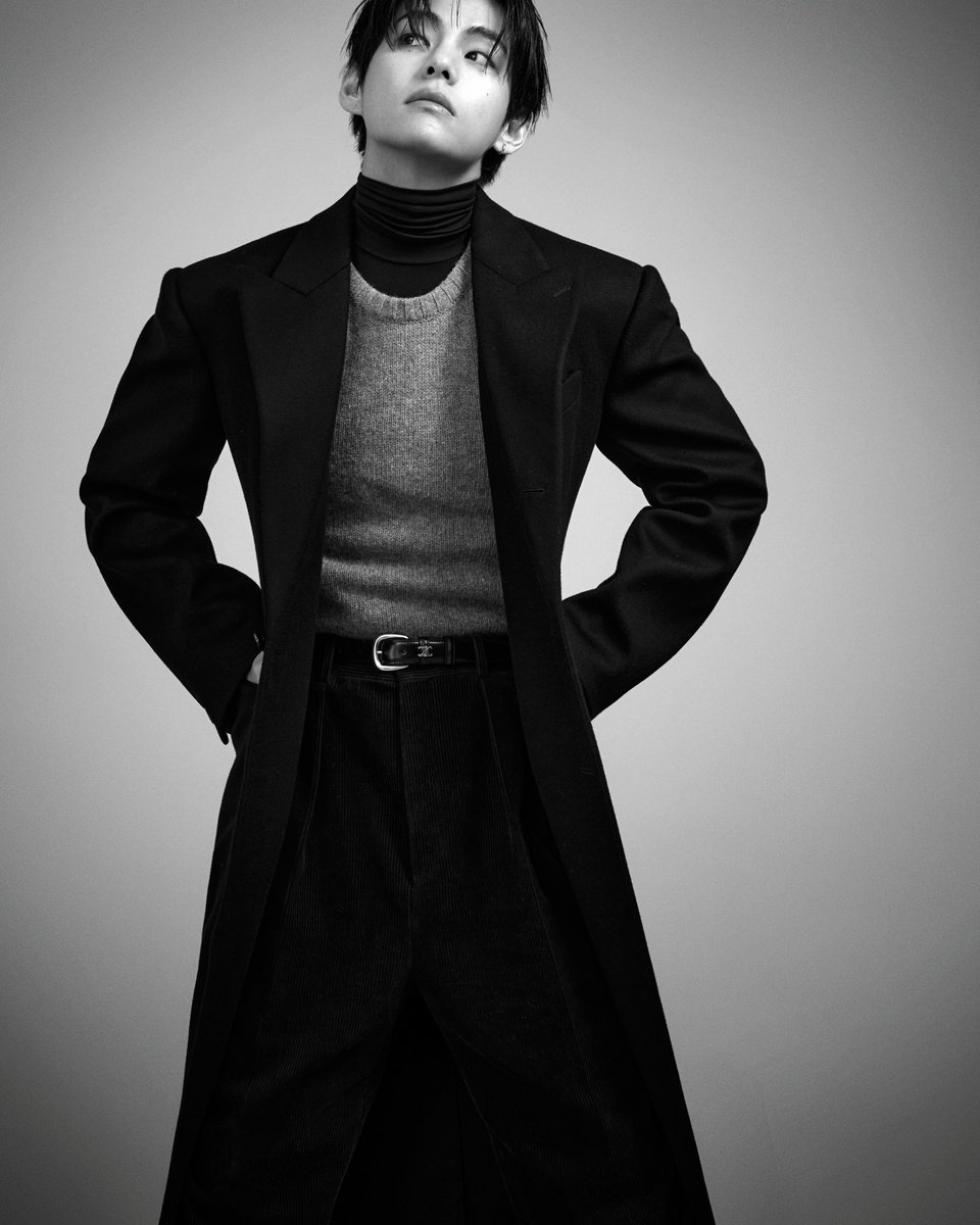 taeguide's tweet photo. [INFO] Photographer Kim Heejune shared unseen B cuts of Taehyung’s shoot for Celine 

#TAEHYUNGxCeline https://t.co/9CQD2AxEvs