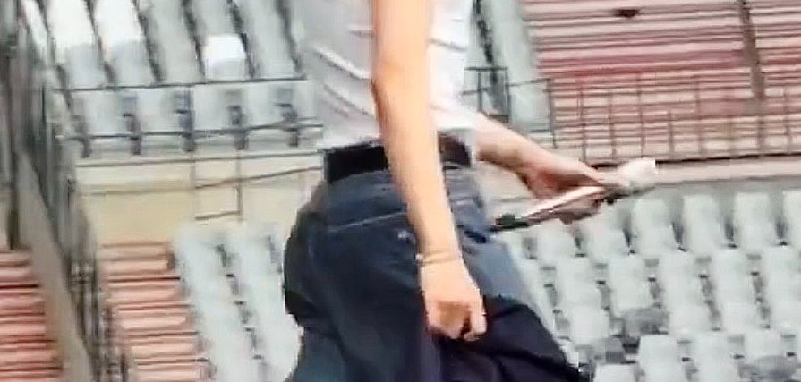 deantyjm's tweet photo. His waist 😵‍💫 https://t.co/Ls8as9jK81