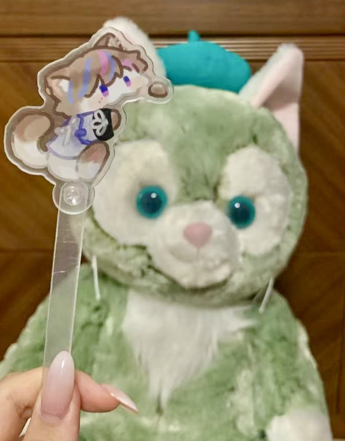 Victoria_Limi's tweet photo. I prepared several kittens btb products for BKK concert🐱
And I will update my bag’s look the day before the concert, u can easily find me to claim these free gift. 
Of course I would be delighted to exchange products you have made with me🥰
SEE U SOON～～
#ByTheBeat https://t.co/l1AFKU89ih