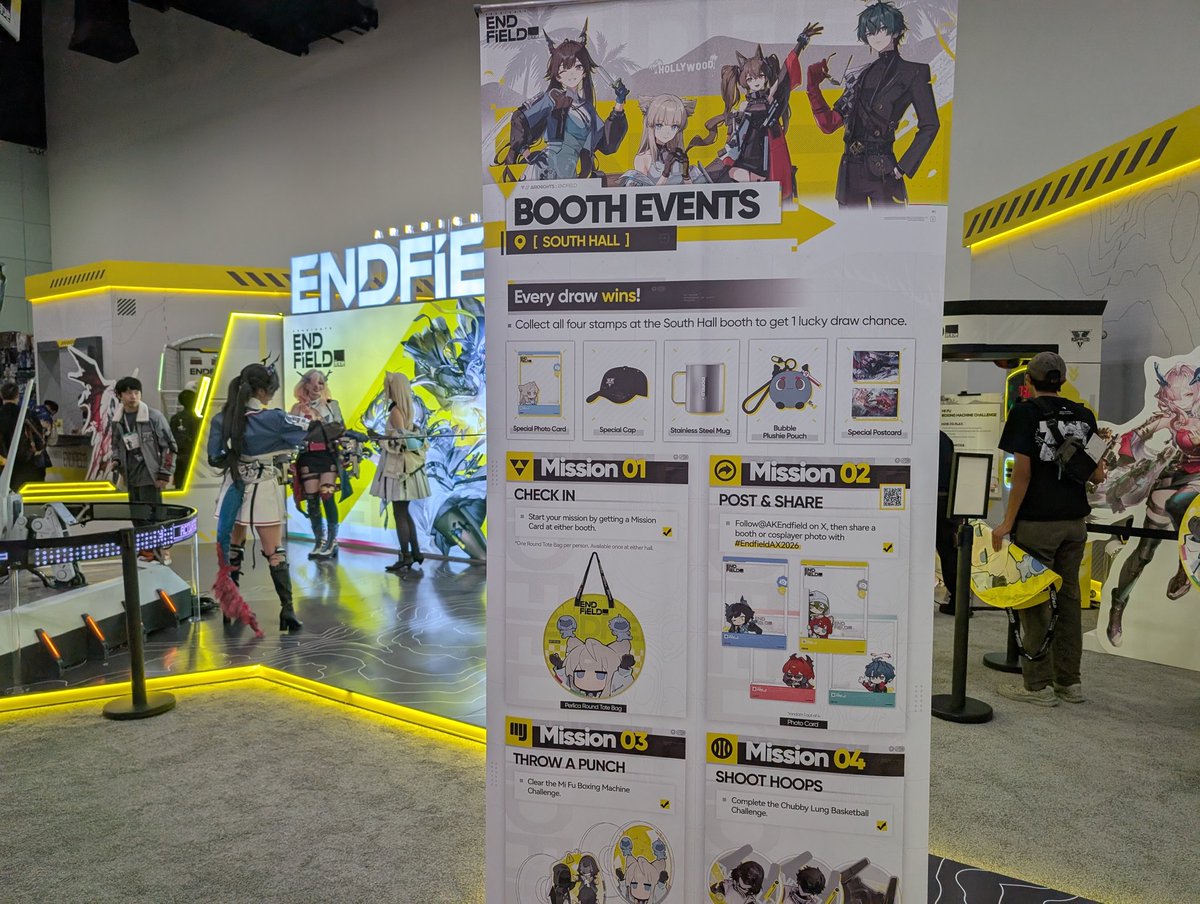 kagikkou's tweet photo. Gryphline booth! #EndfieldAX2026 https://t.co/vbKPgoPEou
